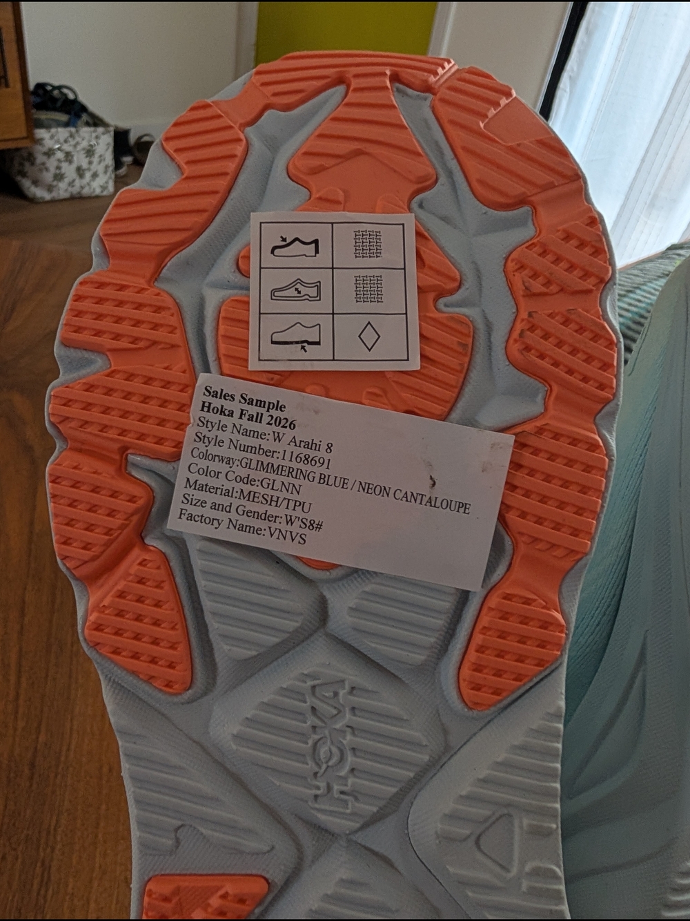 HOKA Arahi 8 - Picture 3 of 4